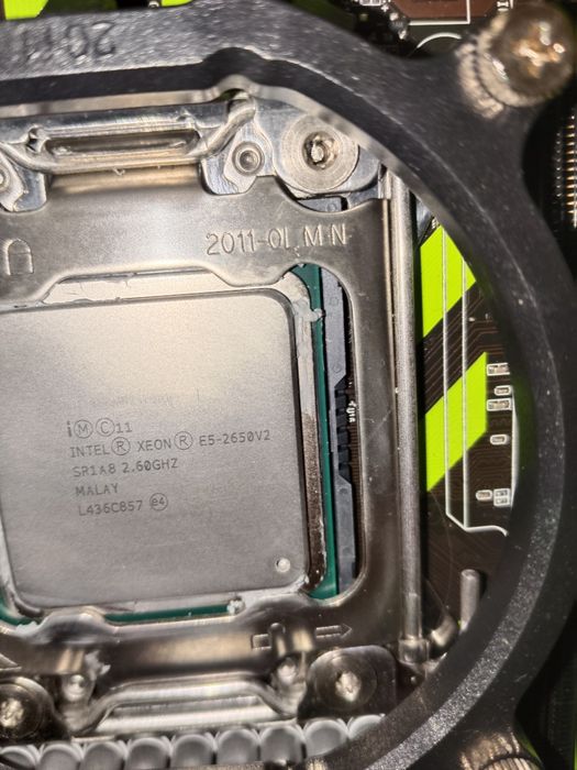 Продам материнскую плату с процессом