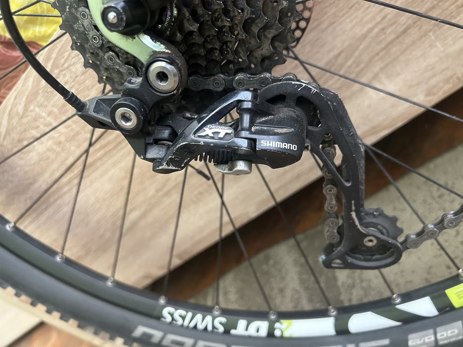 Cube Reaktion Carbon