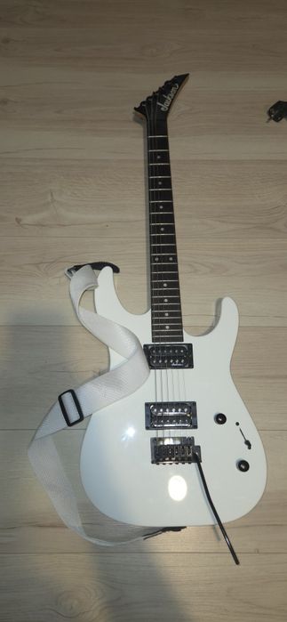 Chitara Electrica Jackson Dinky JS11