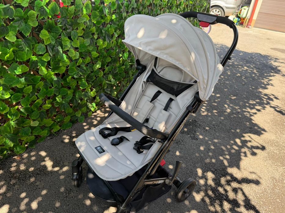 Carucior sport copii ultra pliant Kikkoboo gri