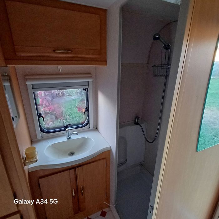 Vând bsyley pangeant