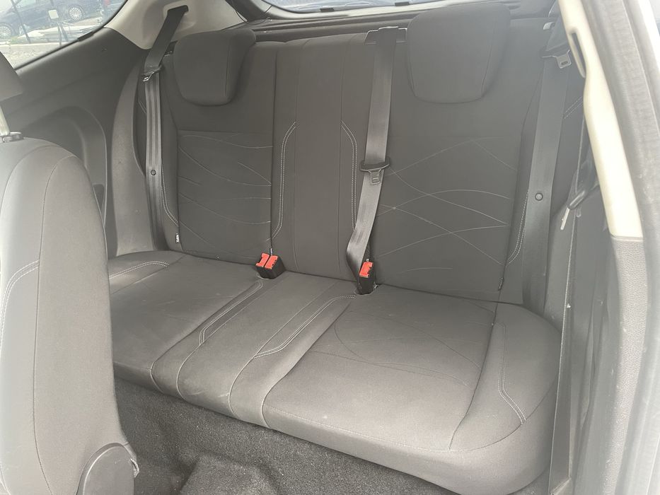 Set Scaune rabatabile incalzite sau simple Ford Fiesta 2014