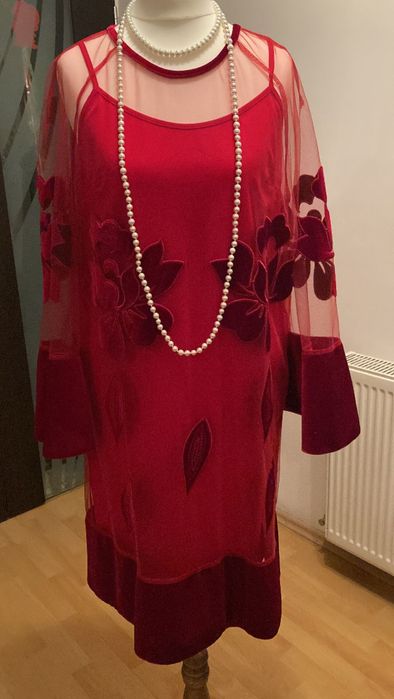 Rochie Roșie pentru petreceri cu tematică