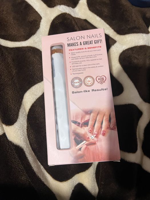 Маникюрная машинка