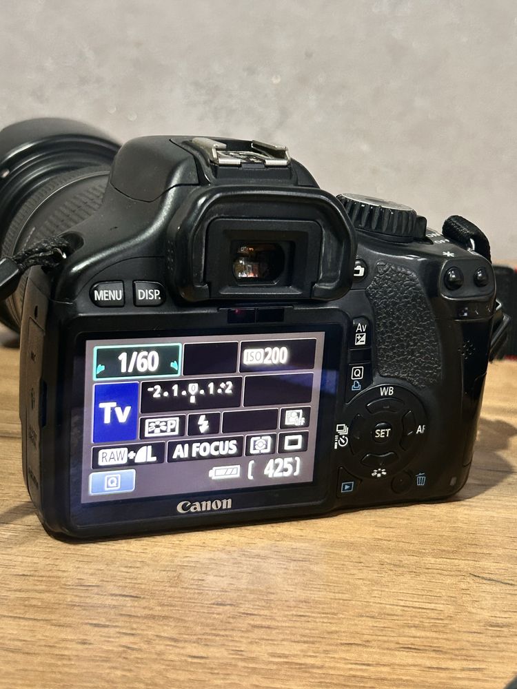 Продам Canon eos 550D