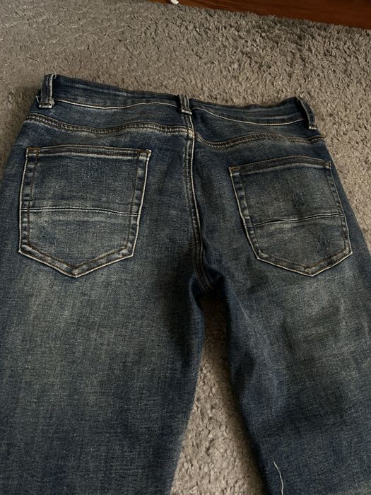 Blugi Skinny Cu Rupturi