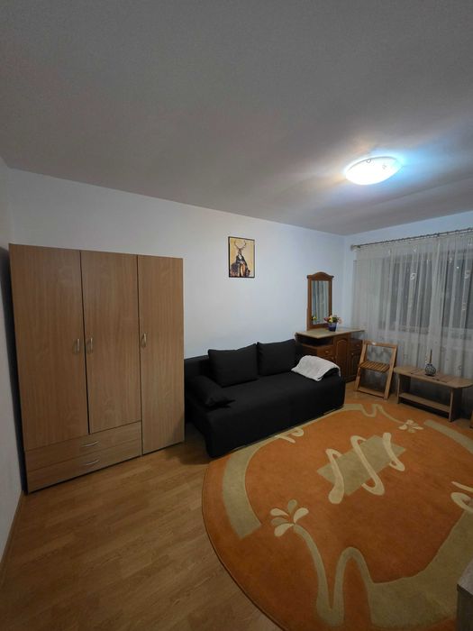 Garsonieră de închiriat, Faleză Sud, 30 mp, 300 euro
