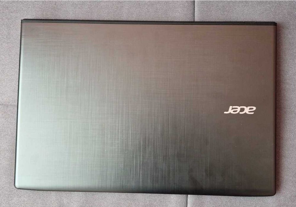 Laptop Acer 4gb ddr4 ssd m2