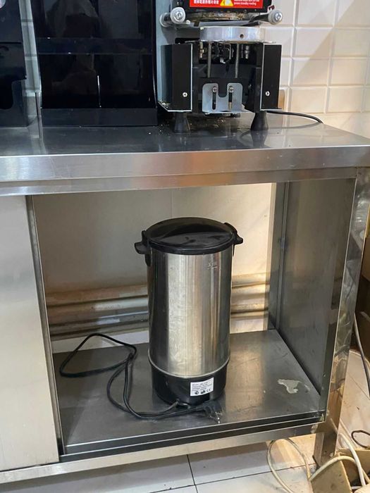 Срочно продается разделочный стол для общепита!!!