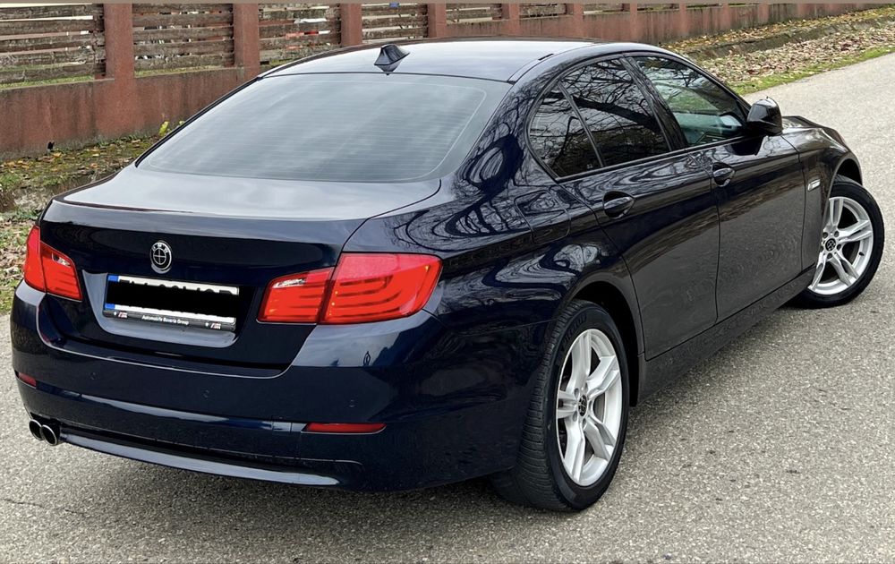 **BMW 520D F10 - 184 CP // AN FABRICAȚIE 2012 - EURO 5 / AUTOMATĂ!**