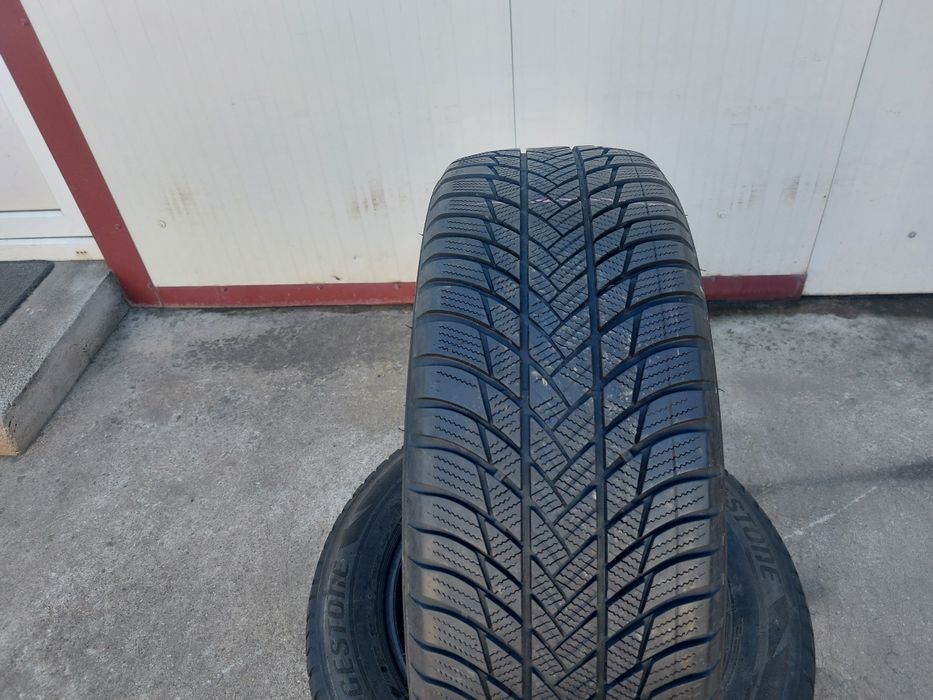 175 lei bucata! Doua anvelope M+S/IARNA 225 60 17 Bridgestone dot 2023