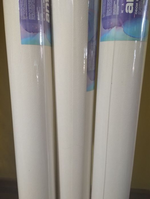 Продам обои метровые