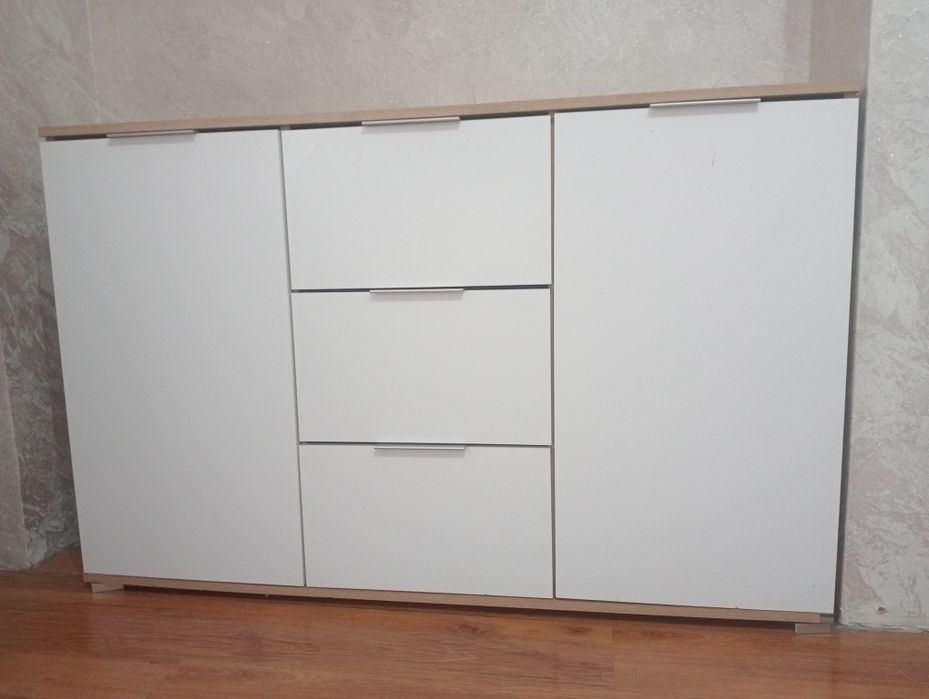 Продам комод 25000