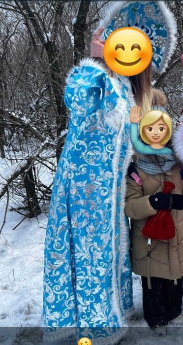 Продам костюм Снегурочки