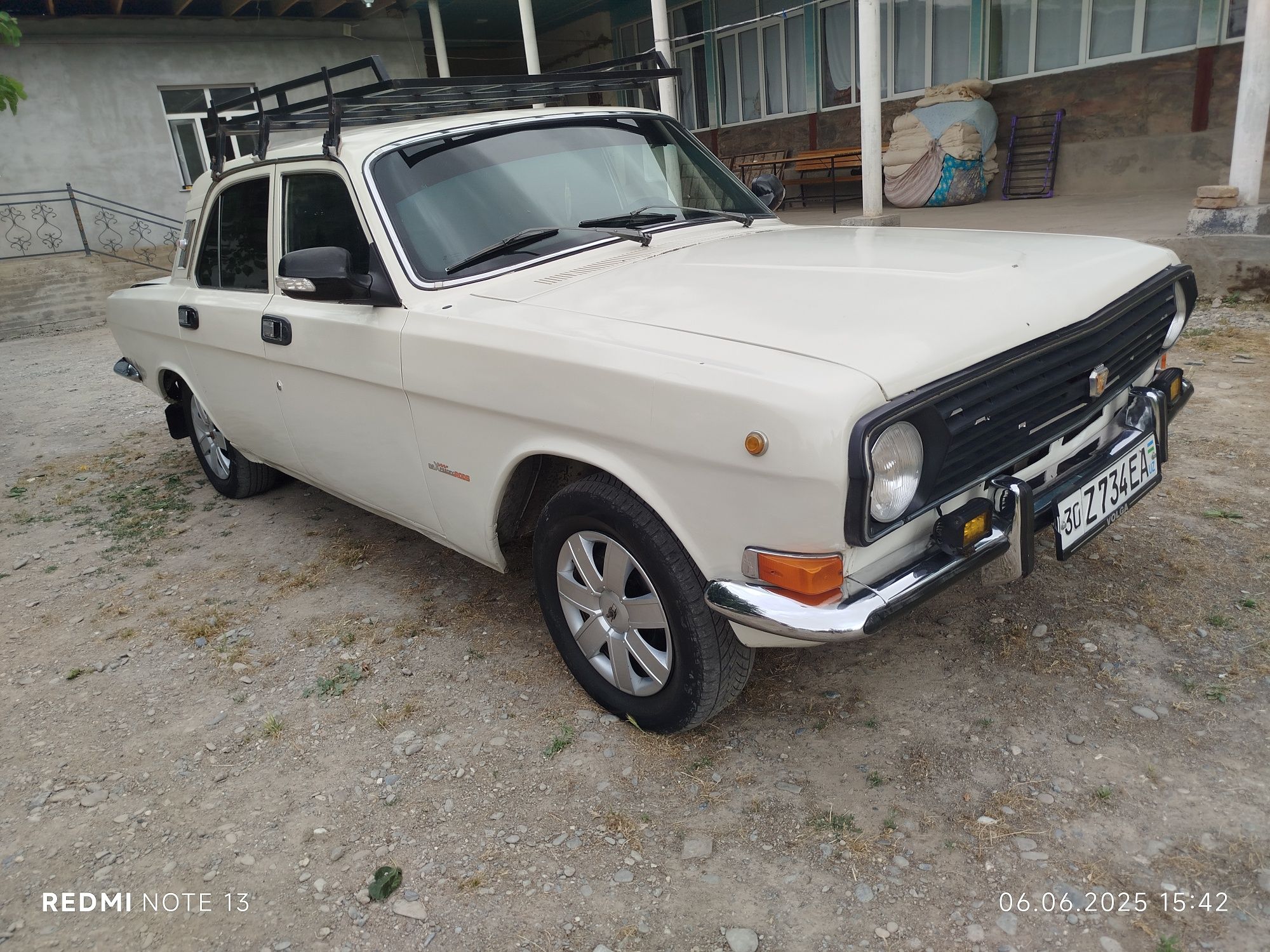 Gaz 2410 Volga xolati yaxwi