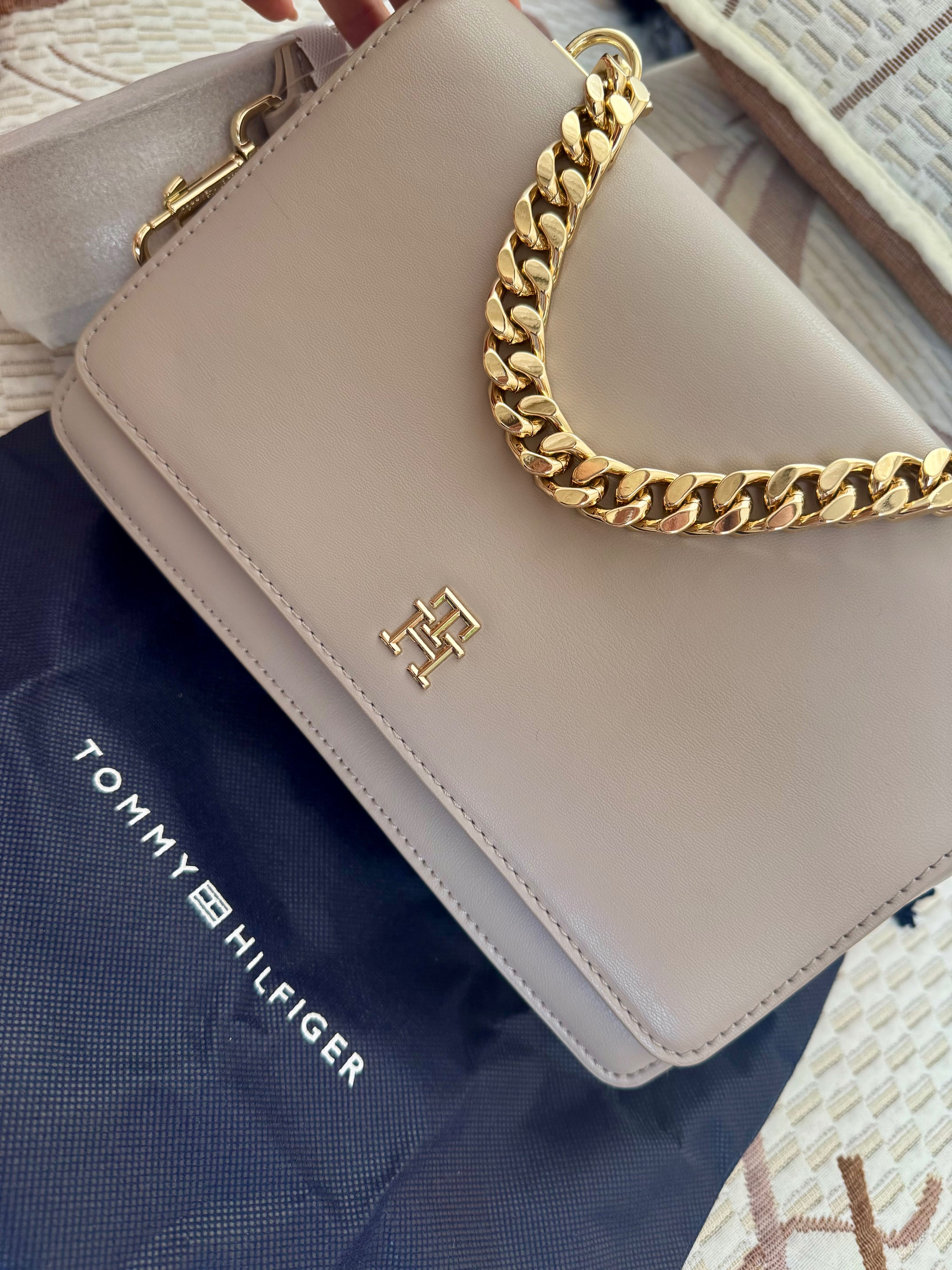 Чанта Tommy Hilfiger