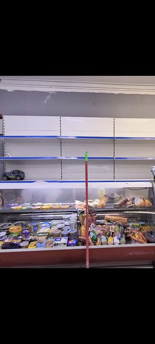 продам Витринные холодильники