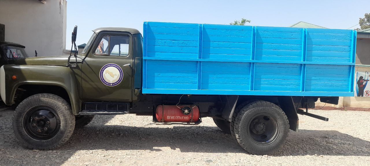 Gaz 53 bortavoy sotiladi holati a'lo