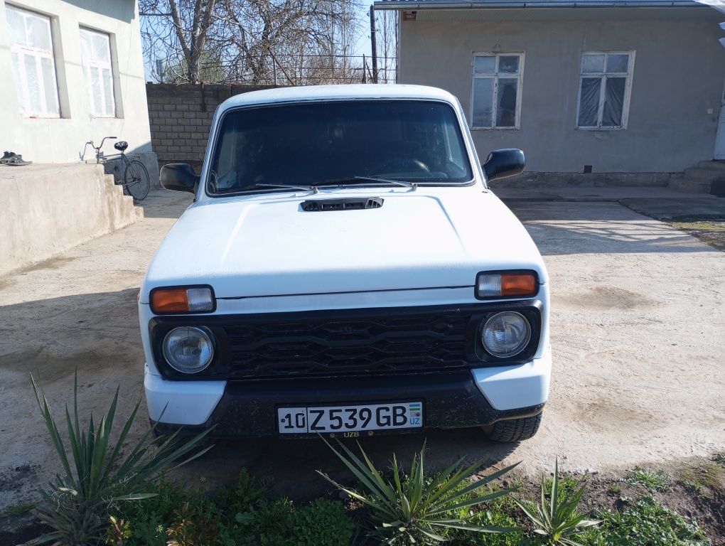 Niva Lada 4x4 yaxshi
