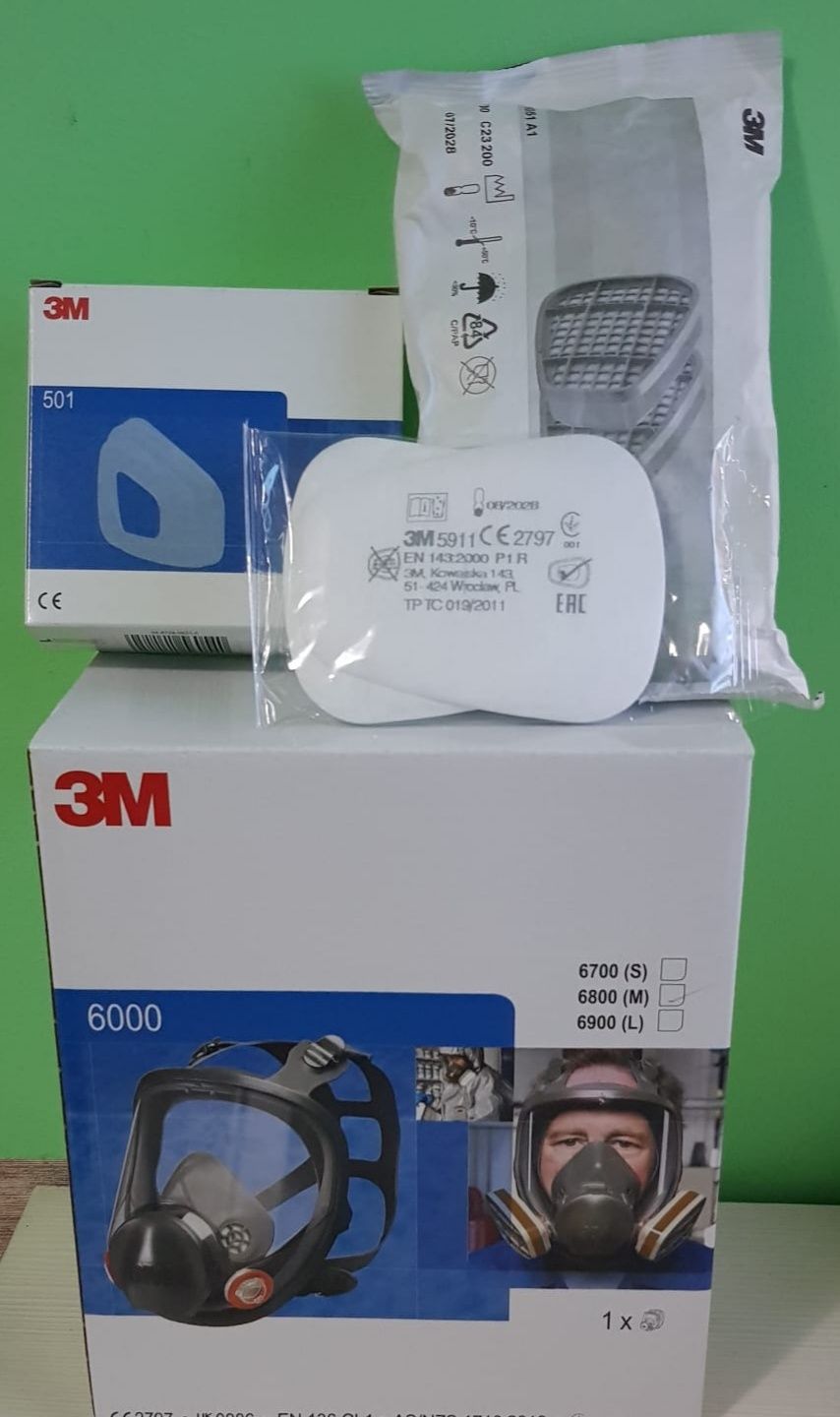 Masca de protectie 3M 6800 + filtre prefiltre capace = 500 lei