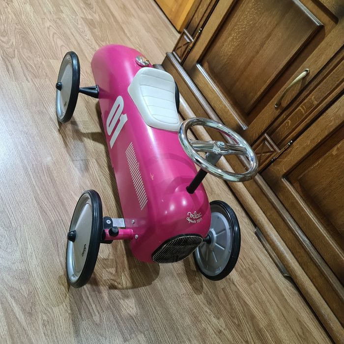 Машинка каталка  Retro