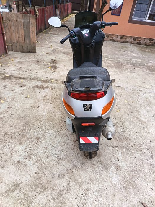 Schimb mai multe detalii la telefon