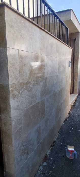 Oferim servicii de curățare piatra naturala,marmura,granit.