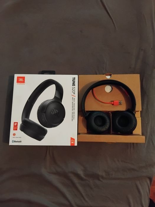 Casti jbl noi noute Doar în bacau