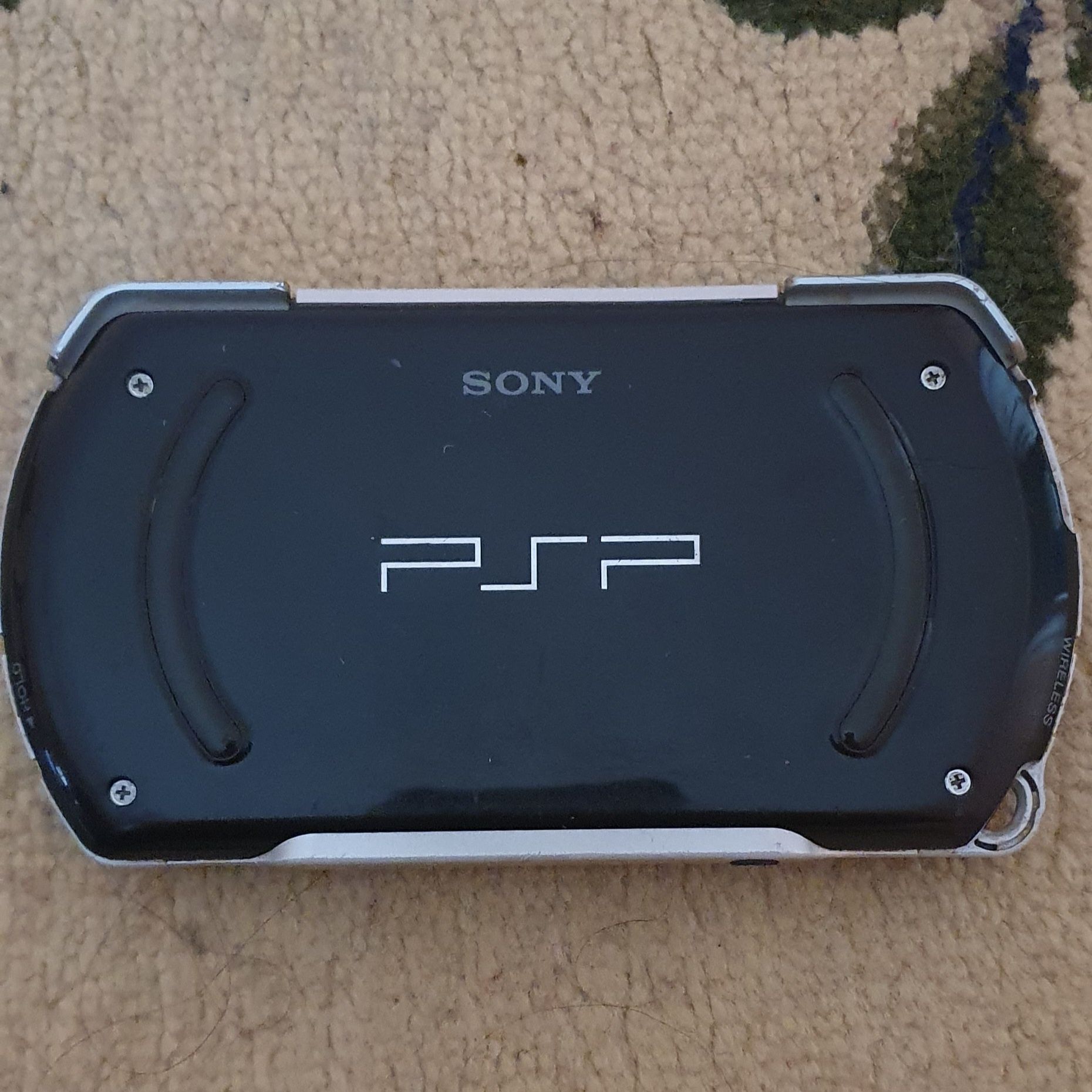 Плестесин psp  Sony go orginal состояание харошие