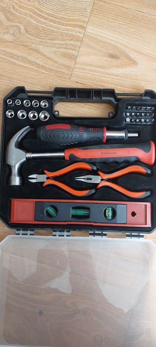 Trusa scule Steinhaus