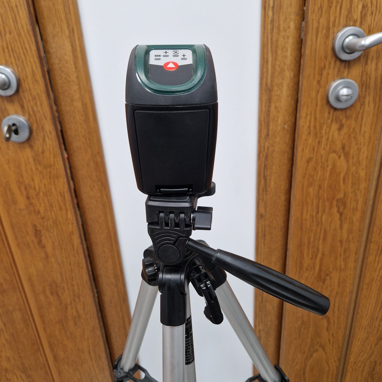 Лазерен нивелир BOSCH UniversalLevel 2 Set
