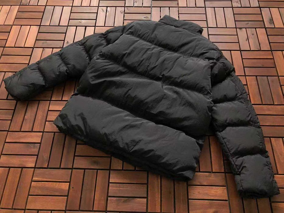 Geaca Stone Island cu puf Premium