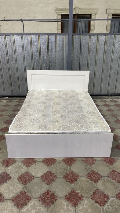 Кровать 2-х спальный с Матрасом + доставка