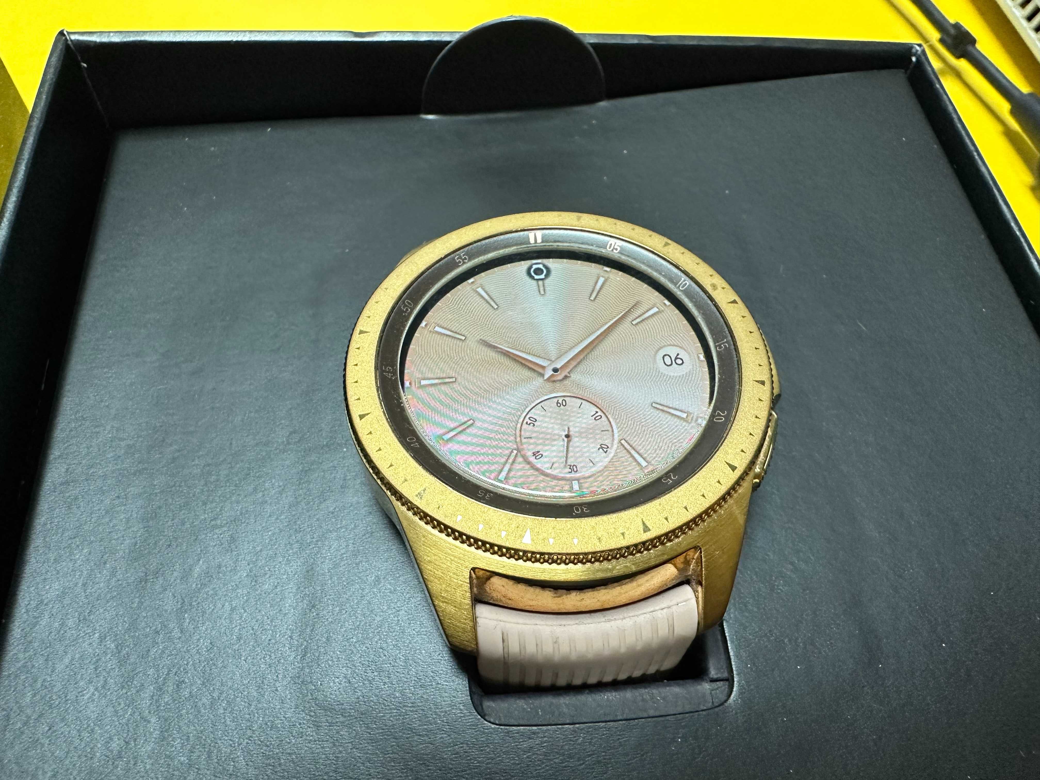 Samsung Galaxy Watch 42mm Розово злато