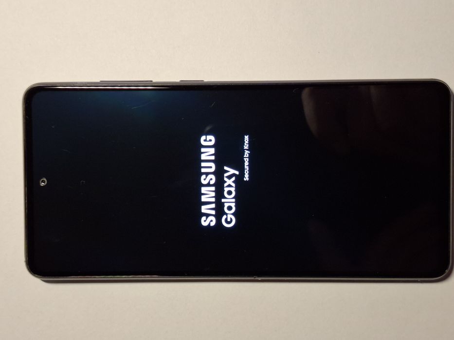 Vând Samsung A72 6Gb 128GB