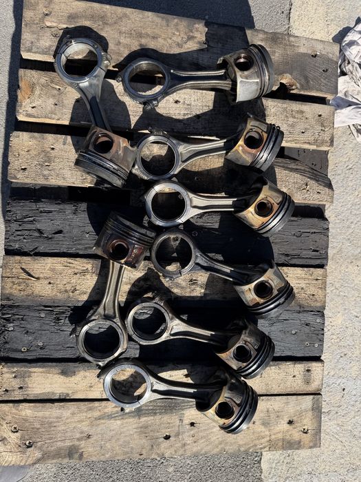 Бутала за Audi SQ7 435к.с SQ8 Ауди