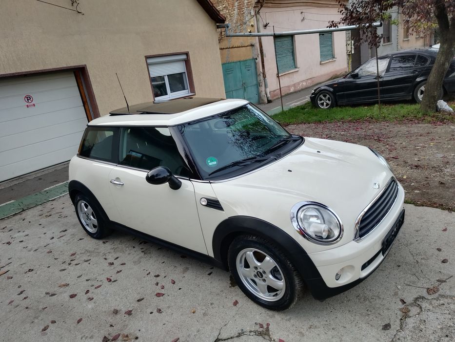 Mini Cooper One 1.4i cu 97 cp,an 2008, trapa pano,incalzire scaune
