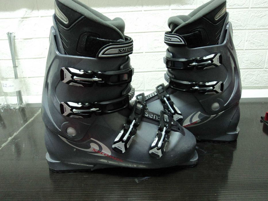 Не новые г/л ботинки фирмы SALOMON м-ль PERFORMA 4.0. Р-р 30.0(47,0)