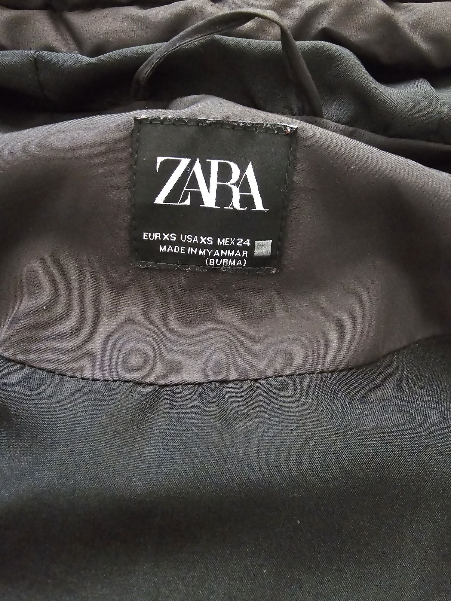 Vesta ZARA xs ,lunga f frumoasa