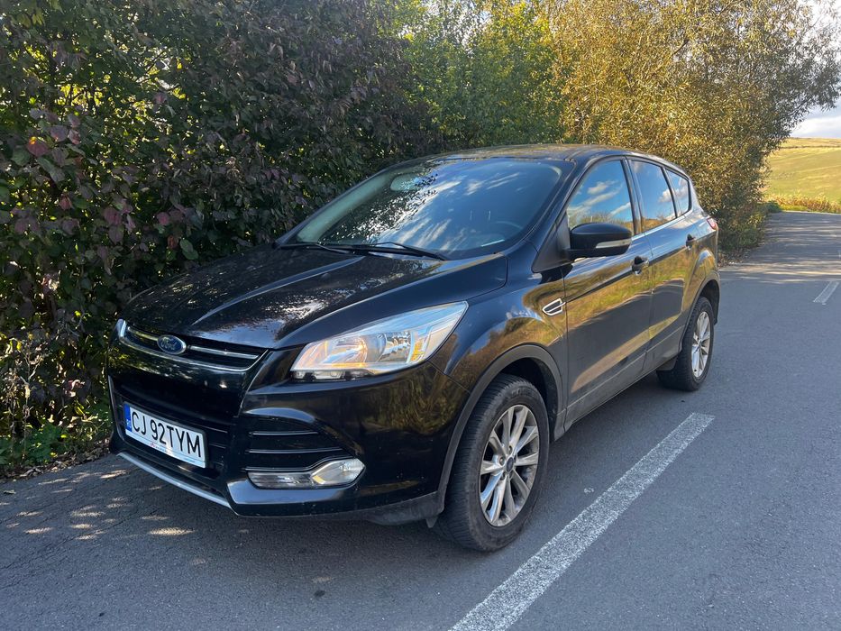 Vând Ford Kuga 2