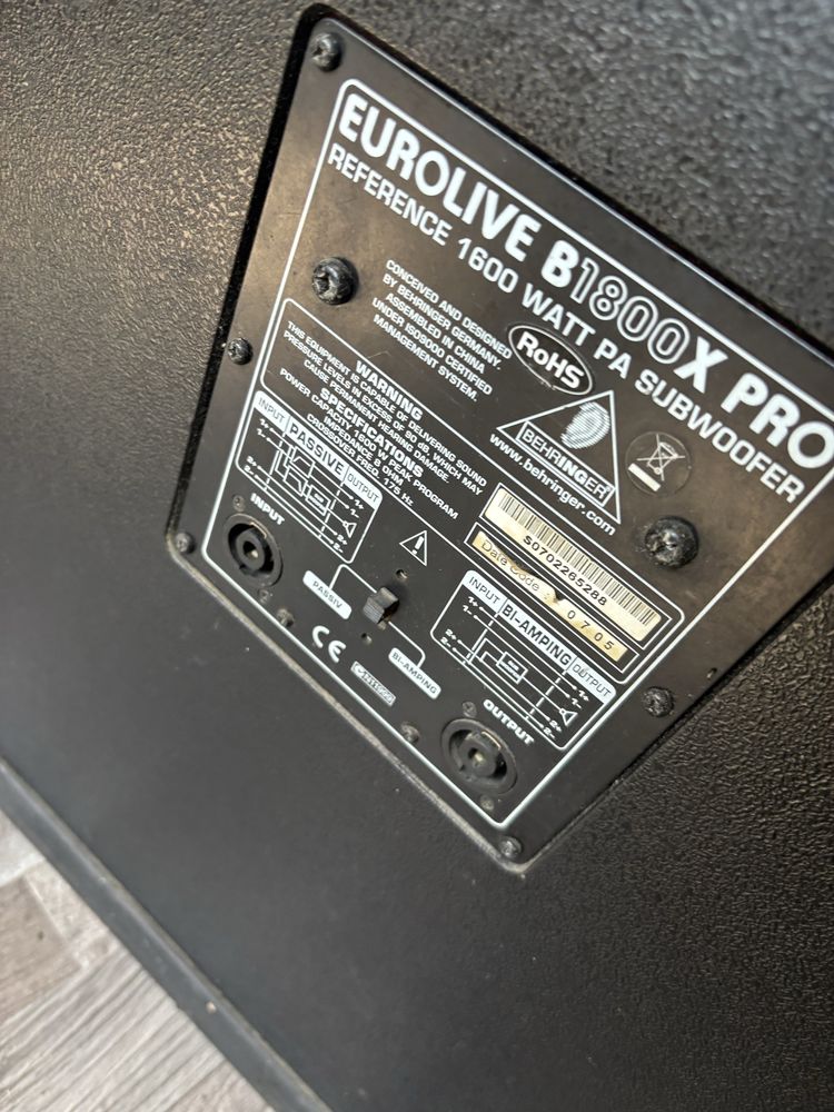 Пасивни субуфери Behringer B1800X
