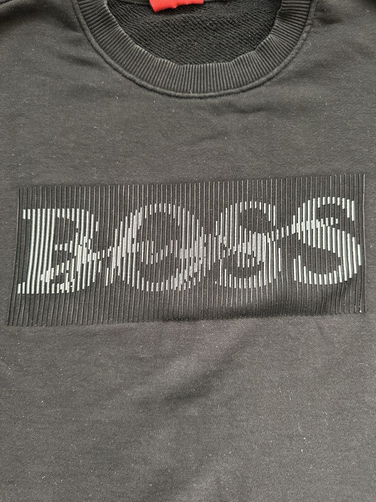 Оригинална блуза на Hugo Boss