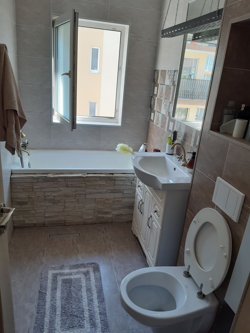 Apartament 2 camere zona Florilor 55mp