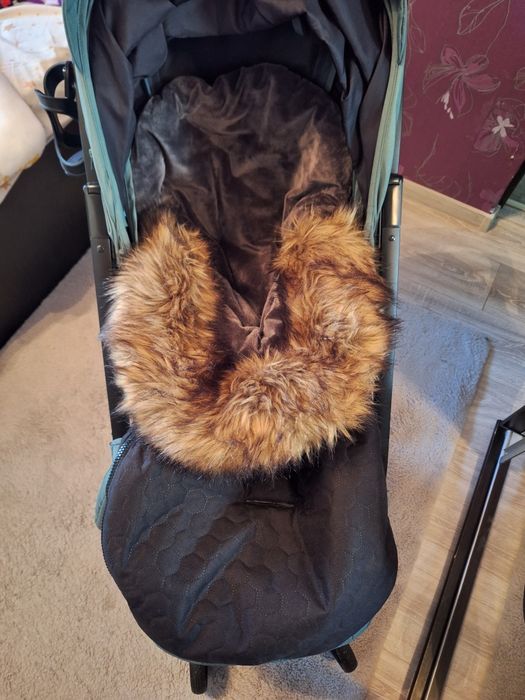 Carucior + husa de iarnă