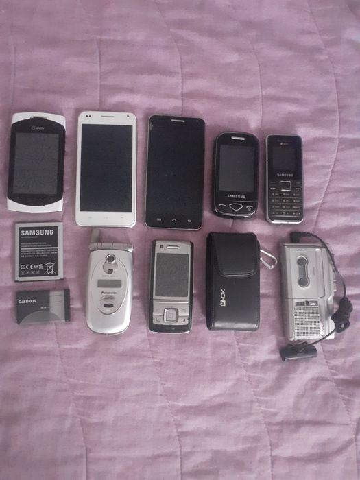 Vând telefoane Samsung Nokia etc și încărcătoare