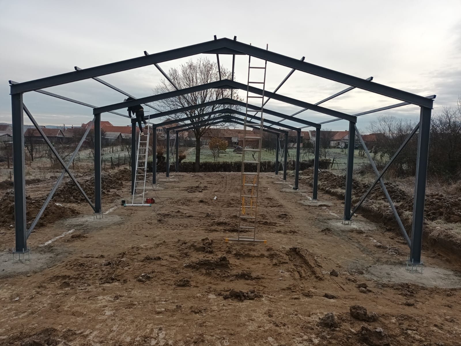 Vand Hale metalice 12x24x4 10x23x4
