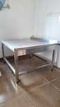 Vând mese inox Horeca