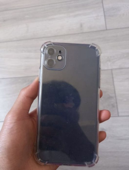 Продам Айфон 11 64 Gb срочно торг