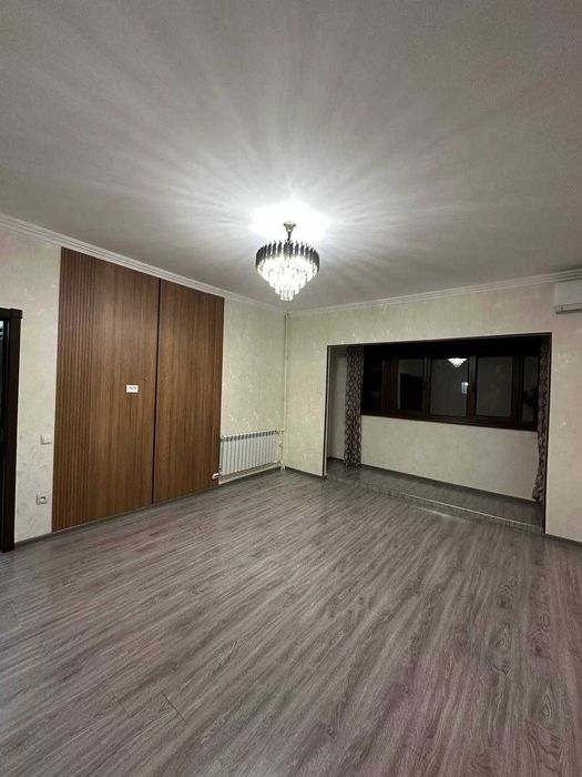 V2183 ПРОДАЕТСЯ 2/8/9 Ор. Нархоз университет  60м2