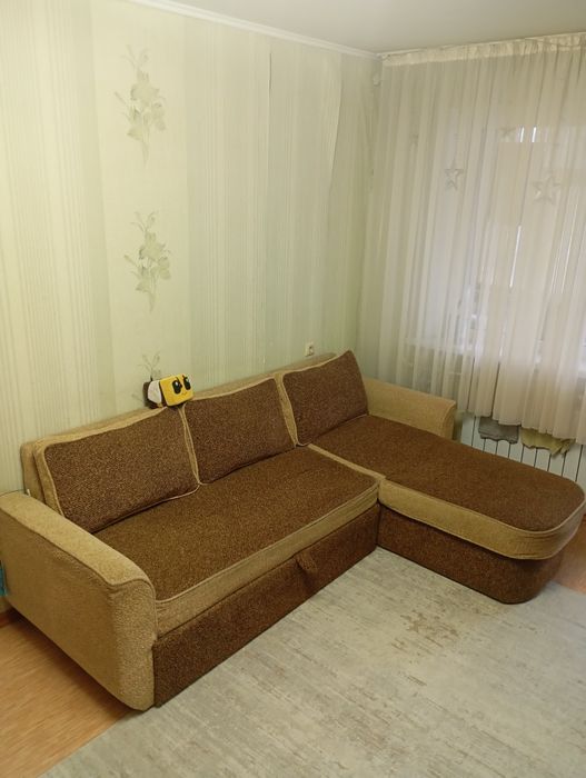 Диван б/у в хорошем состоянии